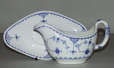Sauce Boat with Stand